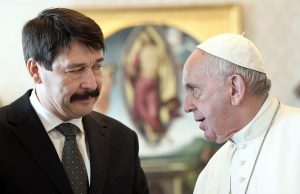“Minek jön ide ez az antipápa?” antipápa