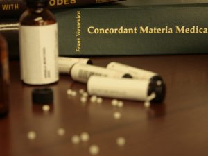 homeopátia sámánizmus patika