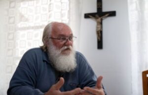 Lankó József: Soha nem találkoztam olyan cigánnyal, akinek a hitet magyarázni kellett volna cigányok hit