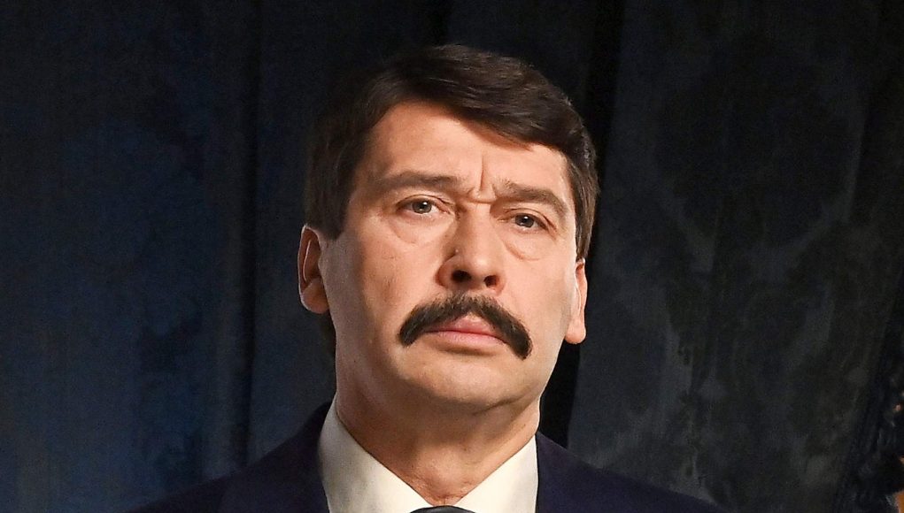 tukor78 Áder János