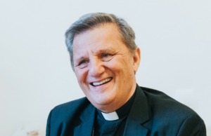 Mario Grech bíboros: Súlyos betegség a vallási nagyképűség, a szinodális egyház rá az orvosság Mario Grech