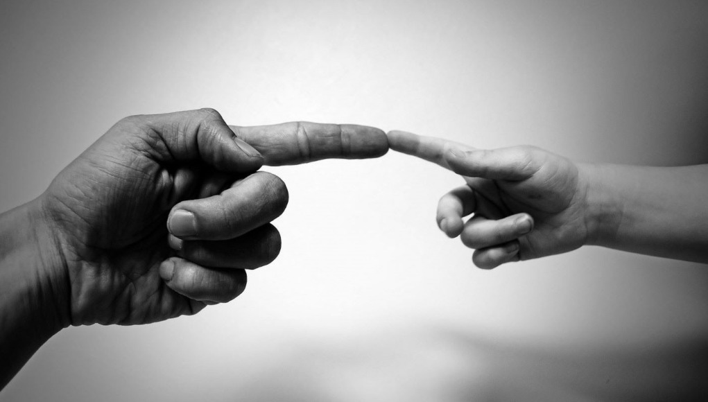 align-fingers-71282_1920 gyermekvédelmi törvény