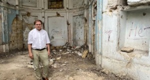 “Arcot kapott a nyomorúság, de az emberi segítség is” – Fabiny Tamás Ukrajnában járt