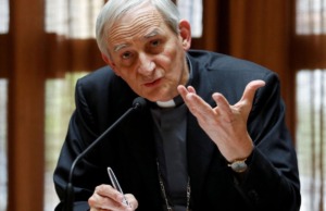 Kijevbe utazott a vatikáni békemisszió vezetője zuppi bíboros