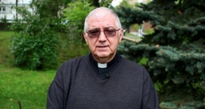 Pajor András plébános eltiltása: „Már rég meg kellett volna történnie”