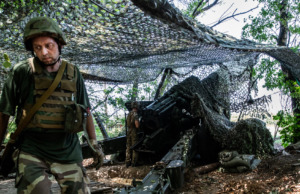 „A lövészárokban sokszor csak Istenhez lehet kiabálni” – drámai jelentés az ukrán frontról