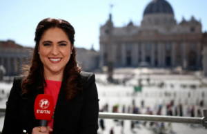 Az egykor Ferenc pápát bíráló katolikus tévé elnöke lett a Vatikán kommunikációs vezetője