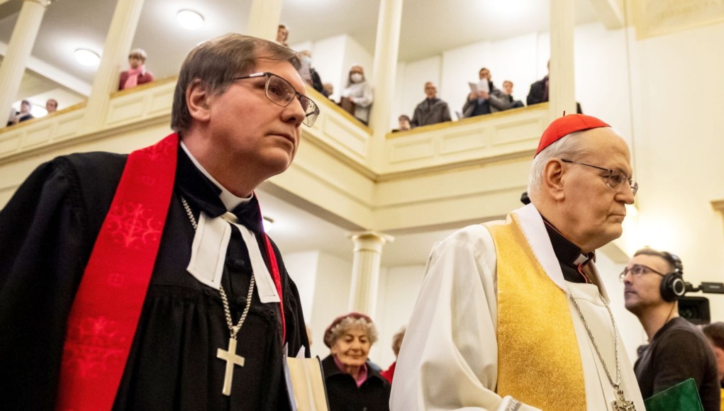 fabiny szent háború
