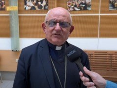 „Kőfal helyett gumiháló” – Őszinte vélemények az egyház megújulásáról