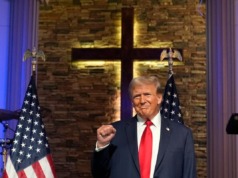 Donald Trump esete a mennyországgal: az üdvösség nem kuponfüzet!