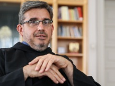 „Személyes istenkeresésre jó hely lesz Róma” – interjú Fehérváry Jákó OSB-vel