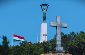 „Mindennapi győzelmünket add meg nekünk ma!” – az erőkereszténység zsákutcája